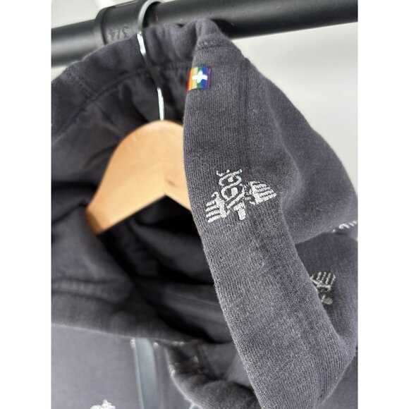 FIGS Grey Cotton Hoodie Embroidered Caduceus AOP Women’s M Medical Nurse Doctor - Picture 7 of 16